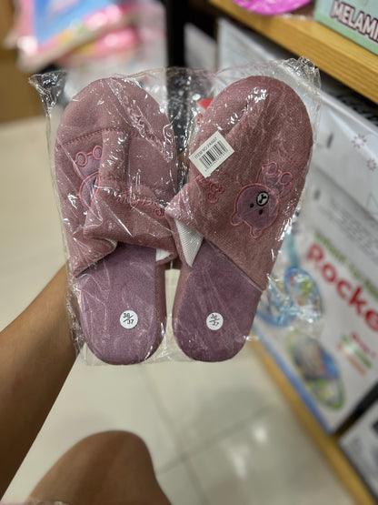 PANTUFLA C/LUNARES COLORIDOS