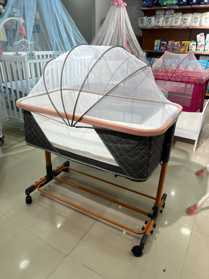 MOISE COLECHO C189- 4895