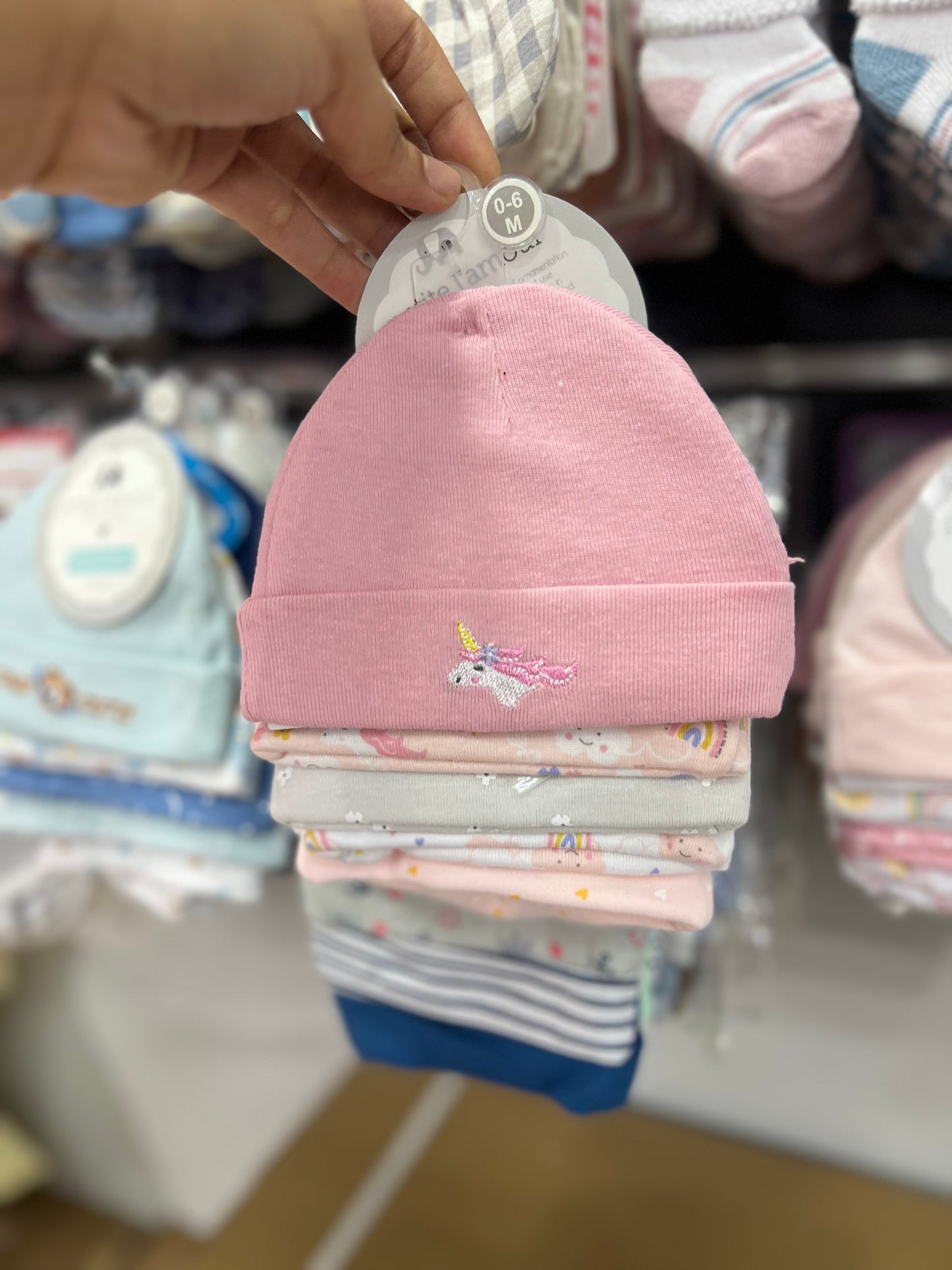 SET DE GORRITOS 5 PCS