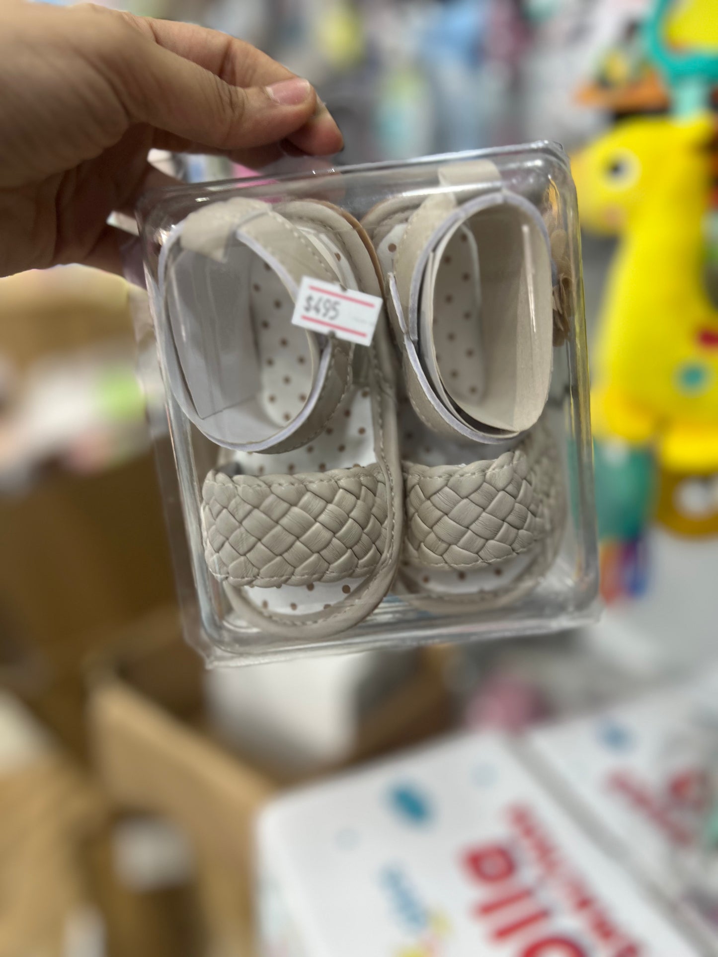 SANDALIA CON MARIPOSITA ZCC-10