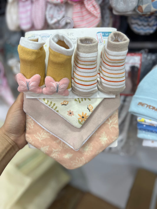 SET DE MEDIAS Y BANDANA